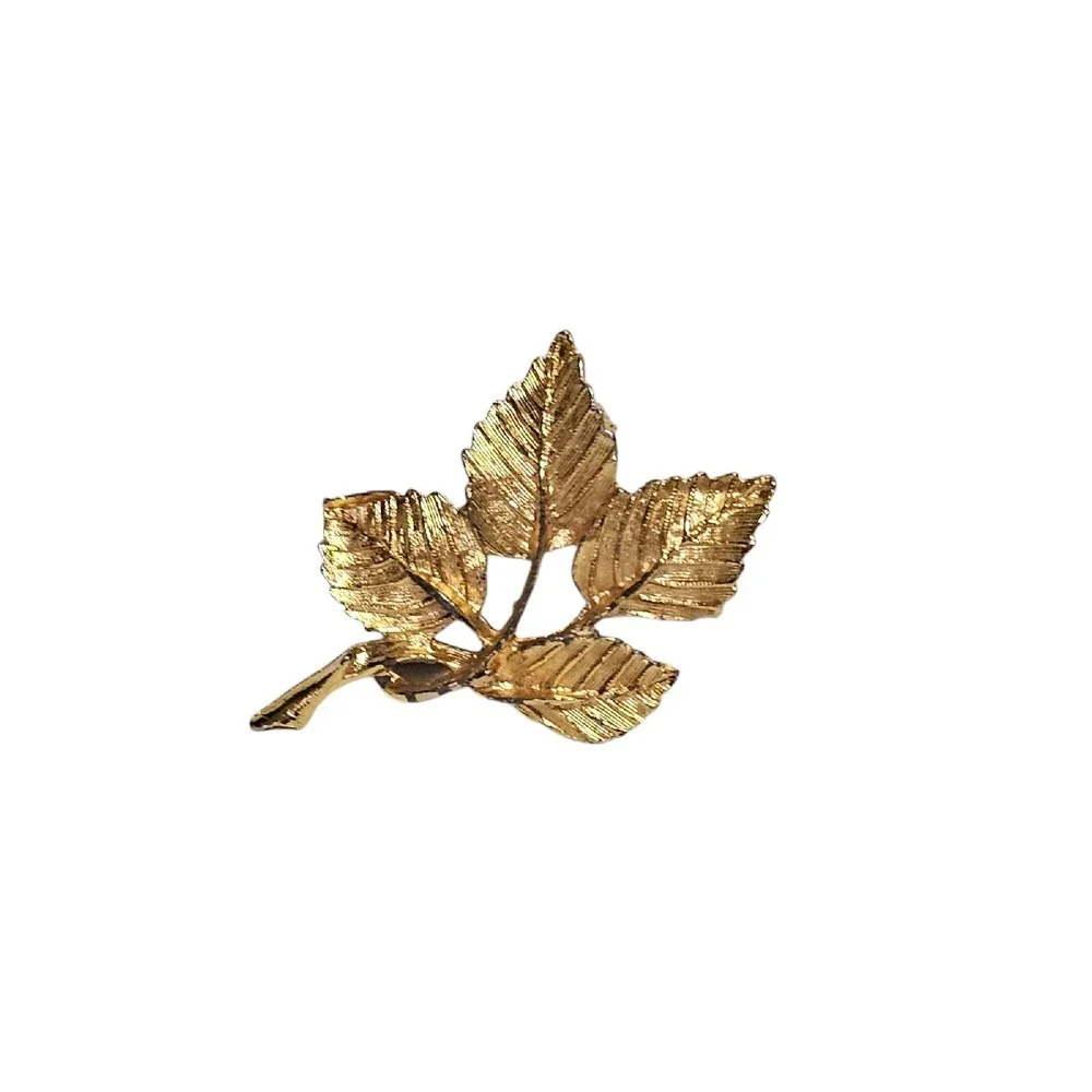 OFA Gold Leaf Brooch Pin Vintage Textured Maple Leaf Statement Jewelry‎
